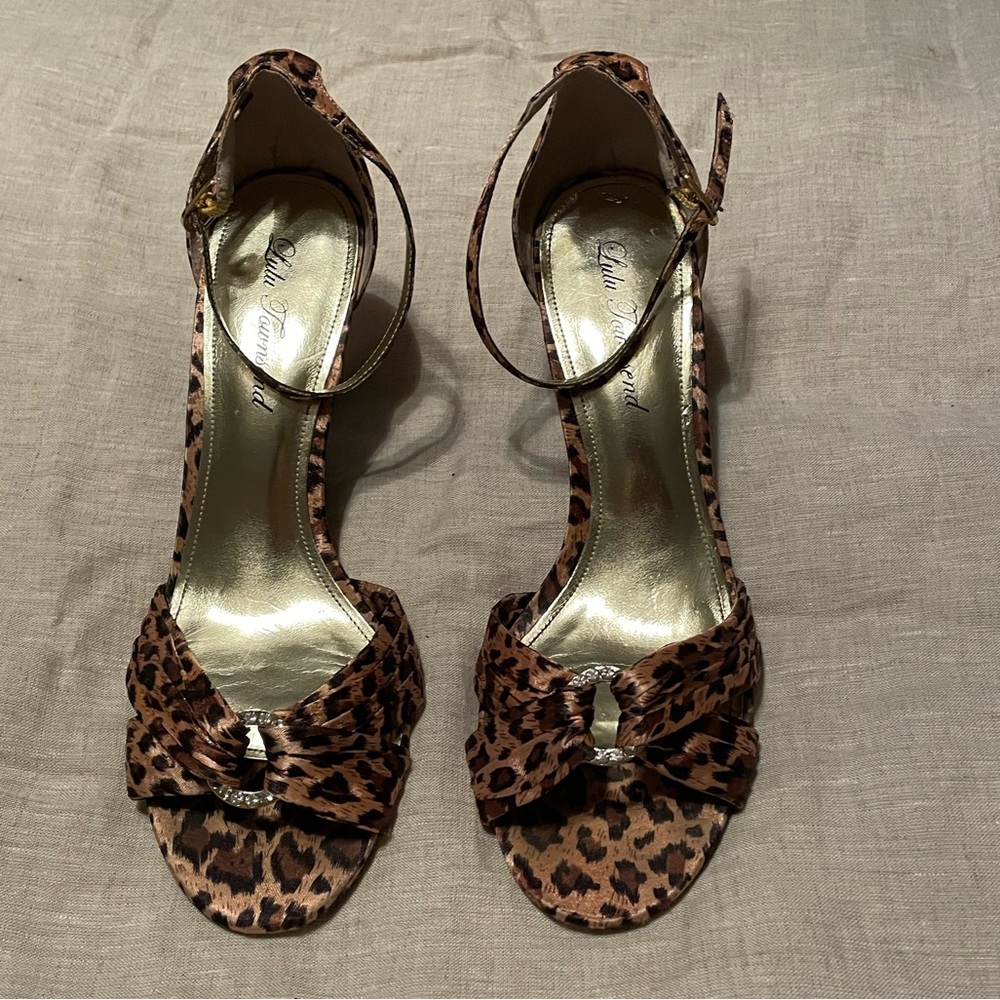 Lulu Townsend leopard kitten heels